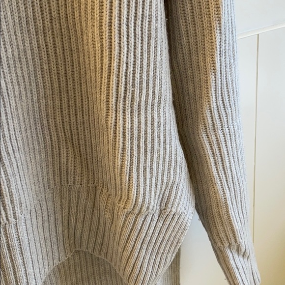 Aritzia Wilfred Free Lin Sweater - Picture 4 of 4